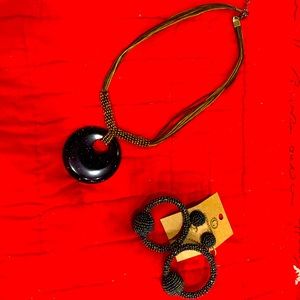 Costume jewelry - necklace and earrings set